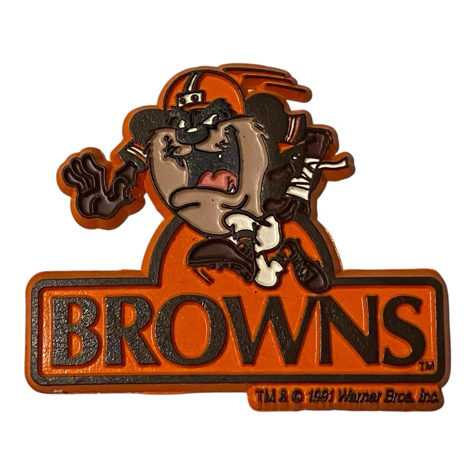 De Colección Cleveland Browns Looney Tunes Taz NFL Fútbol Imán Clasificación Tablero Foto 1 de 3