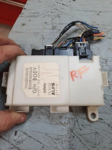 2000-2005 LESABRE/BONNEVILLE FRONT PASS DOOR WIND CONTROL MODULE 25654366 OEM - Imagen 1 de 2