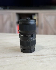 Sigma 18-35mm f/1.8 DC HSM Art Lens (Canon EF Mount) - Excellent Condition - Picture 1 of 3