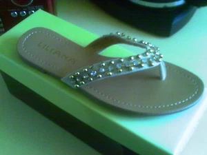 LILIANA BEIGE BLING FLIP FLOP THONG SHOES 6 M - Picture 1 of 4