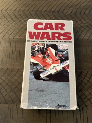 VHS Video - Car Wars: Spills, Thrills, Stunts, Crashes Foto 1 de 4
