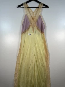 Brandneu mit Etikett Free People Intimate Damen Midi-Schlupfkleid Spitzenbesatz Satin gelb Gr. S - Bild 1 von 11
