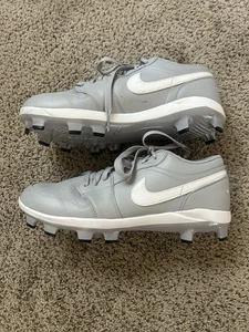 Air Jordan 1 Retro MCS Low Grey/White Baseball Cleats Size 11 EUC - Picture 1 of 8
