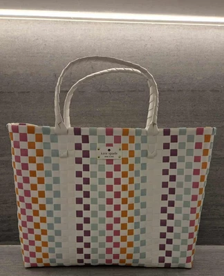 Bolso de compras Kate Spade multicolor tejido con canasta arco iris playa Foto 1 de 4