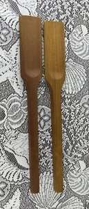 POD SCIMMIA STILE HAWAIANO?  TEAK? TIKI UTENSILI DA PORTATA CUCCHIAI PINZE PER INSALATA 13,5” - Foto 1 di 10