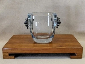 Remarkable ca. 1960 Strömbergshyttan Sweden Vase w Silver Grape Cluster Pendants - Picture 1 of 12