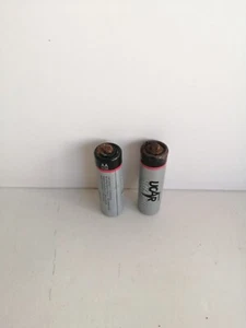 RARA BATTERIA PILA STILO 1,5 V UCAR SUPER LIFE ANNI '90 - Imagen 1 de 2