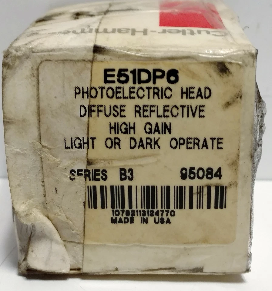 Cutler-Hammer E51DP6 Photoelectric Proximity Sensor - Image 1 of 4