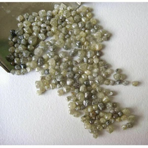 5,30 ct viel Natürlicher Rohdiamant Rohdiamant Ungeschliffener Diamant 2 mm... - Bild 1 von 2