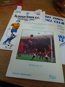 Slough Town FA Cup Programmes (1974-85): v Millwall, Orient - Illustrated Covers - Picture 1 of 4
