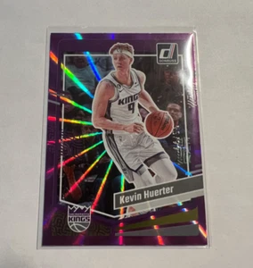 2023-2024 DonRuss Kevin Huerter *COLOR MATCH + PURPLE LAZER* /99 - Bild 1 von 3