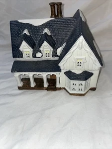 Dickens Collectables Victorian Series beleuchtetes Weihnachtsdorfhaus mit Licht - Bild 1 von 3