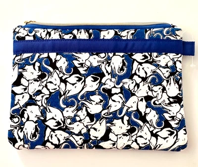 CAROLINA HERRERA New York for Neiman Marcus  9 in W x 6 in H x .25 in D NWT - Image 1 of 4