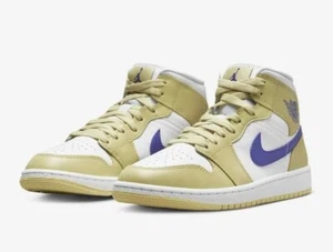 Wmns Nike Air Jordan 1 Mid BQ6472-701 Sz 11.5 - Picture 1 of 5