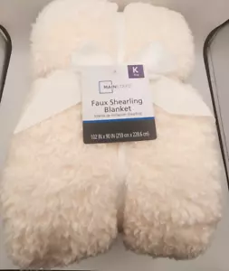 Mainstay Faux Shearing Blanket Spread King Ivory 102 in x 90 in New with Tags!! - Picture 1 of 6