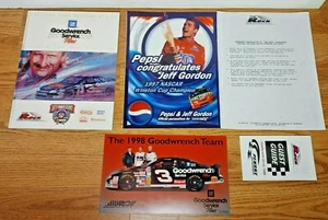The Rock 50 Aniversario NASCAR Programa Oficial de Carrera 1998 Reserva Permanente - Imagen 1 de 7