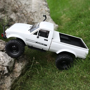 WPL-C24 1:16 RC Military Truck RC Off-Road Hobby Car Rock Crawler RTR 4x4 - Picture 1 of 9