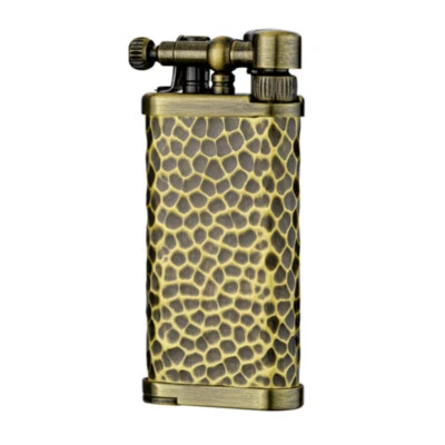 Encendedor de pipa IM Corona Old Boy latón antiguo tono martillo 64-2217 nuevo en caja Foto 1 de 2