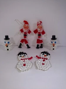 Vintage Handarbeit Kunststoff Perlen Weihnachtsschmuck Lot Weihnachtsmänner & Schneemänner - Bild 1 von 4