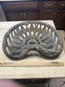 Antiker JOHNSTON Harvester Batavia NY USA Gusseisen Traktor Gerätesitz - Bild 1 von 14