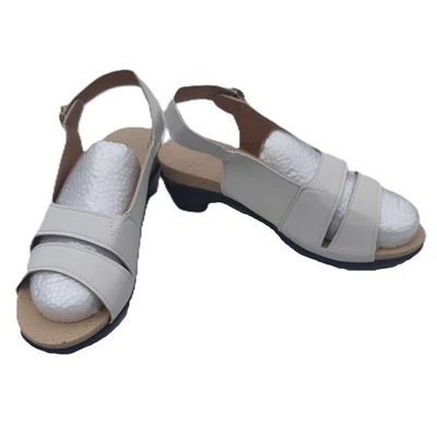 Sandalias de cuña ABCDE zapatos ligeros punta abierta blanco tostado negro dorado talla 5,5 (35) Foto 1 de 4