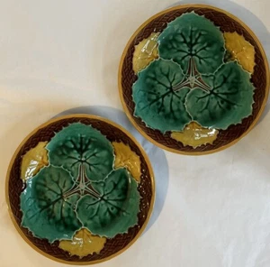 Wedgwood English Victorian Plate Majolica Pair Set of 2 Dish Green 22cm wide - Picture 1 of 22
