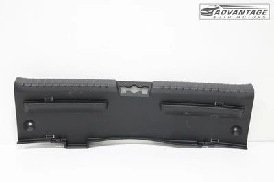 2020 - 2025 起亚 SOUL 后部 TRUNK LATCH LOCK SILL SCUFF PLATE TRIM PANEL COVER 原始设备制造商 — 第 1/4 张图片