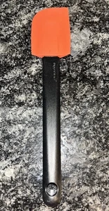 Tupperware Silicone Scraper Spatula Spoonula 4266 Black Handle Utensil - Picture 1 of 4
