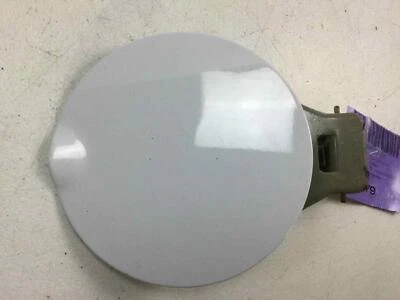 2002 - 2010 Ford Explorer Oxford White YZ Fuel Tank Door - Imagem 1 de 4