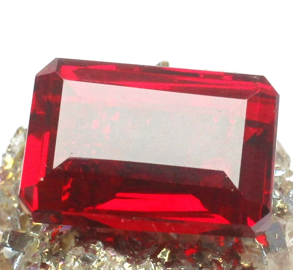 79.8 Ct. Mozambique Blood Red Ruby Emerald Cut Loose Gemstone for Ring & Pendant - Image 1 of 4