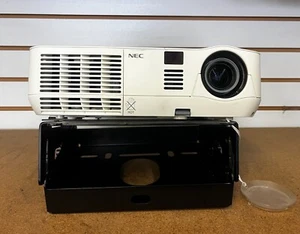 NEC NP-V311X DLP Projector 3100 Lumens 1080i HDMI 3D, NEW COLOR WHEEL - Picture 1 of 6