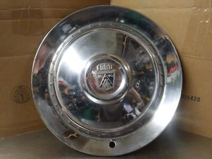 Ford hubcub 15 inch "Vintage" - Picture 1 of 1