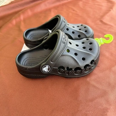 new kids Unisex Crocs Classic Clog Sandals Shoes girls boys beach slipper garden - Image 1 of 4