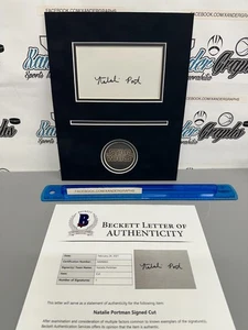 NATALIE PORTMAN STAR WARS SIGNED AUTOGRAPHED 4x6 PHOTO MATTED 8x10-BECKETT BAS - Picture 1 of 8