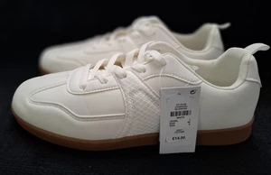 Primark White Trainers – Size 7 – Brand New with Tags - Picture 1 of 7