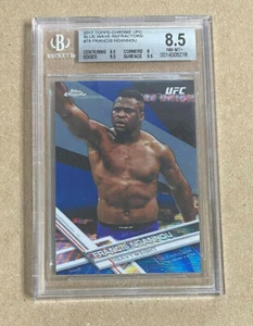 2017 Topps Chrome UFC Blue Wave rifrattore 15/75 BGS 8,5 Francis Ngannou $1.499 - Foto 1 di 2