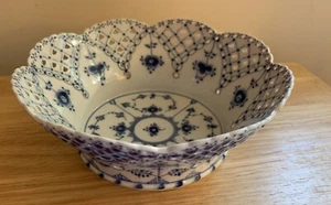 Very Rare 1966 Royal Copenhagen Blue Fluted Full Lace Fruit Basket 1/1061 EUC! - Picture 1 of 12