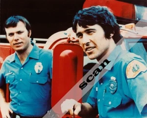 Emergency! TV show Randolph Mantooth & Kevin Tighe 8X10 PHOTO #A030 - Picture 1 of 1