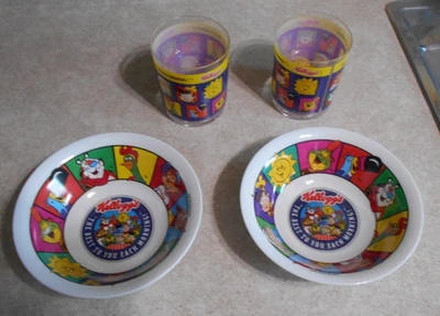 Juego de 4 cuencos y vasos de cereal Kellogg's Lo mejor para ti cada mañana Foto 1 de 3