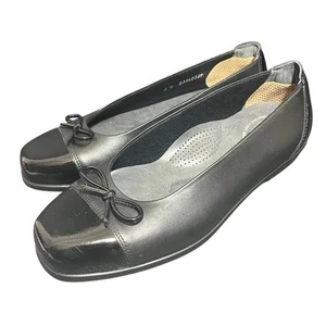 NEU SAS Coco A flache Damenschuhe schwarz Schleife Größe 8 Weite - Bild 1 von 8