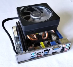 Motherboard ASRock A75M-ITX Mini-ITX Prozessor AMD A6-3500 APU Kühler 4GB DDR3 - Photo 1/20
