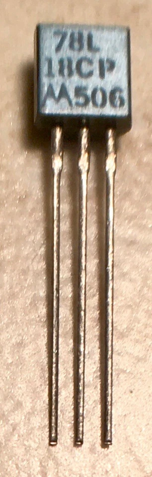 Motorola 78L18CP Voltage Regulator - Lot of 2 - NOS - Image 1 of 1