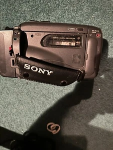 Sony HandyCam CCD-TRV70 Video Hi8 Camcorder Player Capture - Picture 1 of 3