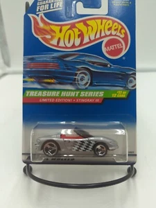 1998 Hot Wheels Treasure Hunt Corvette Stingray III With Protector - Picture 1 of 2