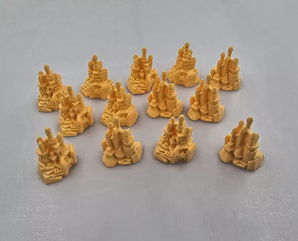 Disney Princesa / Monopolio - Castillos de repuesto - 13 CASTILLOS AMARILLOS Foto 1 de 1