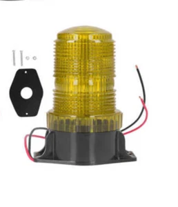MARINE DC10‑110V WATERPROOF YELLOW STROBE-FORKLIFTS/MAINTENANCE/TRACTORS/OFF RD - Picture 1 of 3