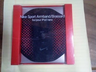 New old stock Nike Sport Armband for Apple iPod Nano  1-5 gens Black & Red - Image 1 of 2