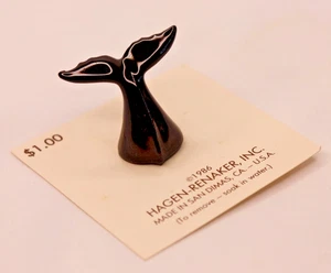 1986 Mini Hagen Renaker Black Whale Tail Flukes Figurine on Original Card USA - Picture 1 of 8