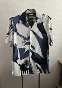 Zara Medium Slim Fit Medium M Waves Button Down Up Short Sleeve - Picture 1 of 8