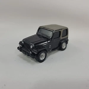 Vintage Maisto 2003 Jeep Wrangler Sahara 4x4 Fahrzeug 1/64 lose Auto Die Cast Spielzeug - Bild 1 von 7